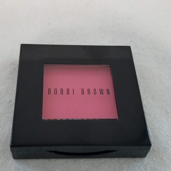 NIB Bobbi Brown Blush in Apricot - Picture 2 of 5